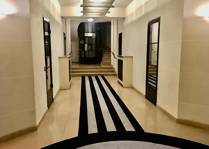 Suite Eluard Au Coeur De La Rive Gauche, Neuf, Design, 2-4 Personnes