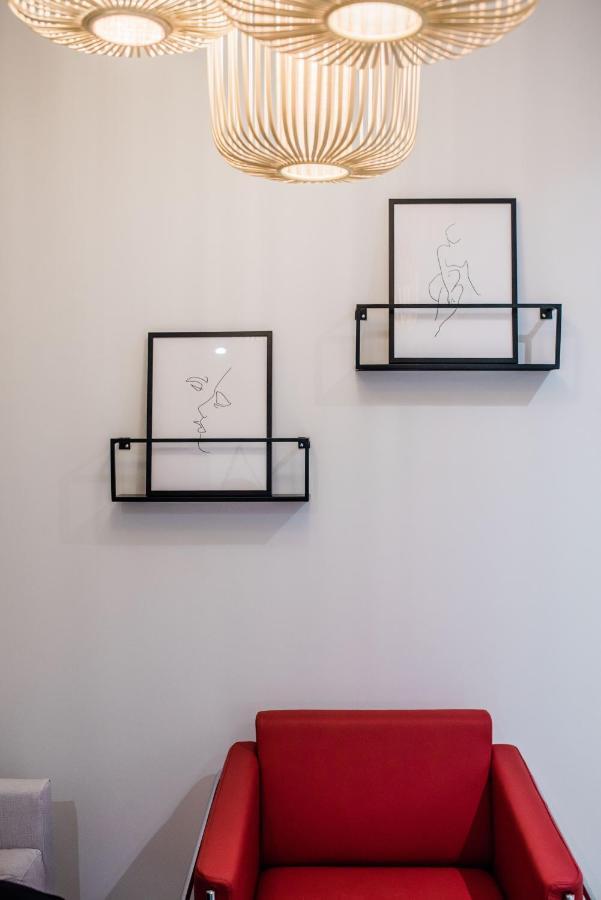 Apartment Eluard Au Coeur De La Rive Gauche, Neuf, Design, 2-4 Personnes
